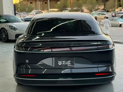 2024 لوسيد اير بيور