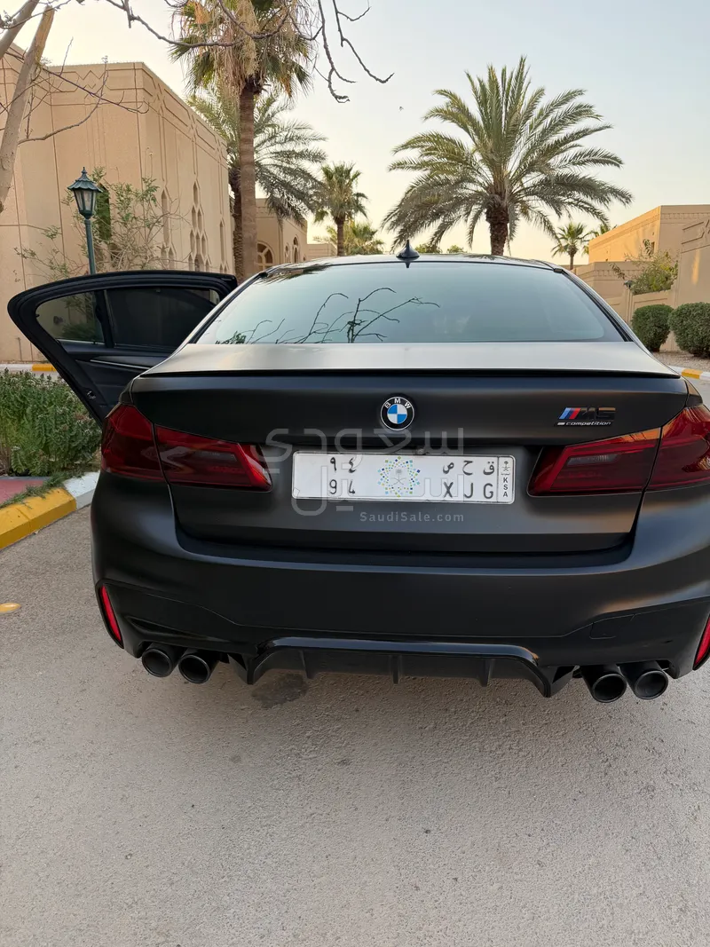 2019 بي ام دبليو الفئة ام إم 5 كومباتيشن باكج