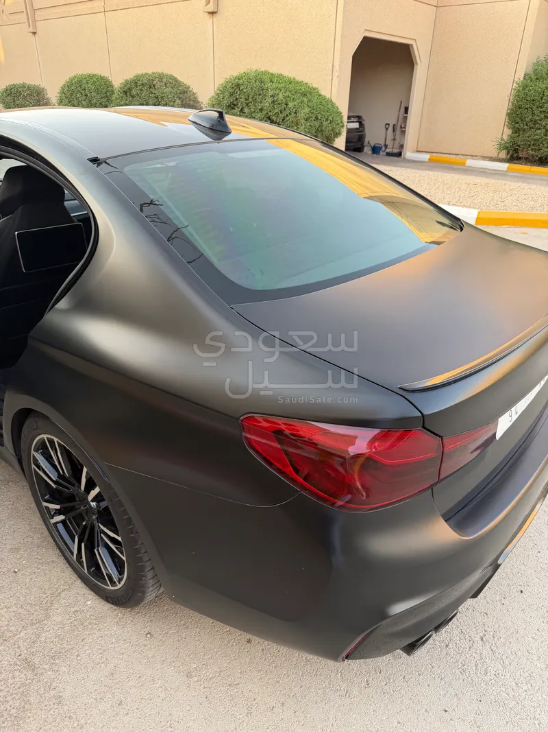 2019 بي ام دبليو الفئة ام إم 5 كومباتيشن باكج