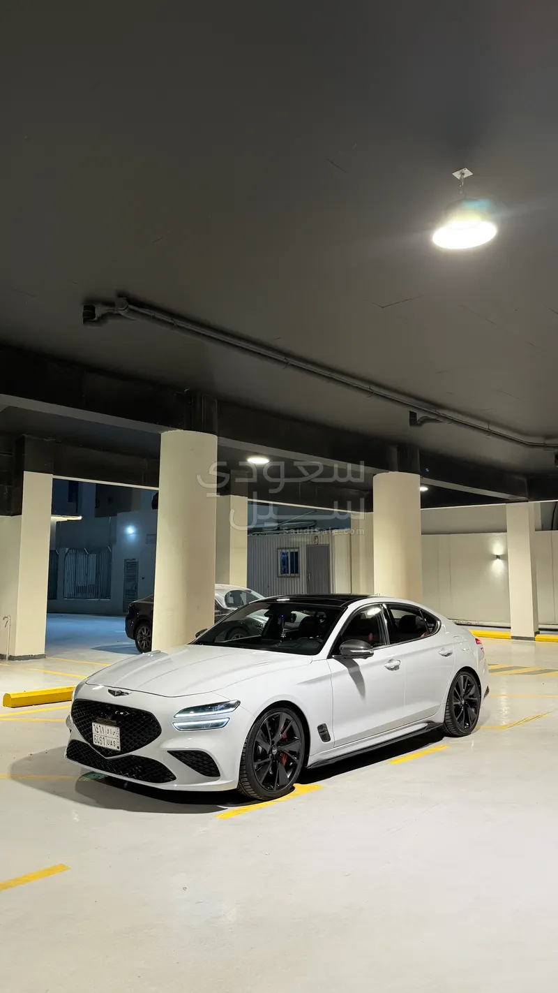 2021 جينيسيس جي 70