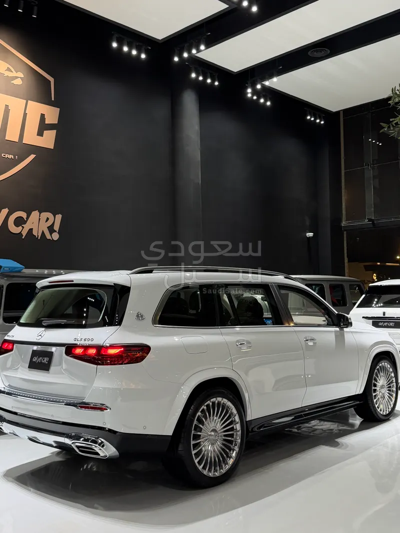 2026 مرسيدس - بنز جي إل إس 600 مايباخ