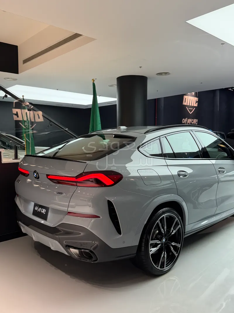 2025 بي ام دبليو الفئة اكس 6 إم كت