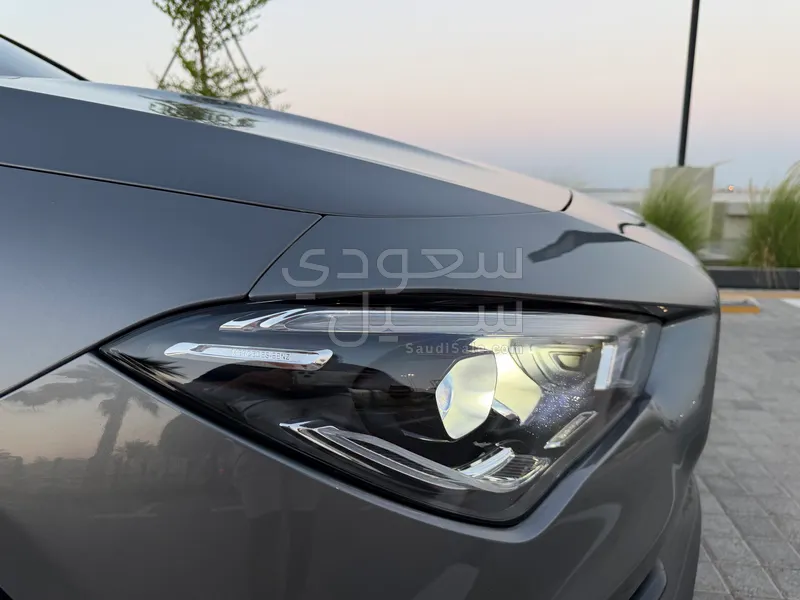 2022 مرسيدس - بنز سي إل أي 250 4ماتيك