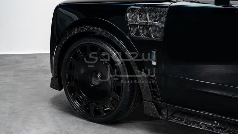 2026 رولز رويس كولينان سلفر بادج