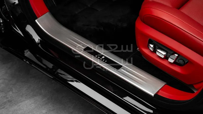 2025 رولز رويس قوست