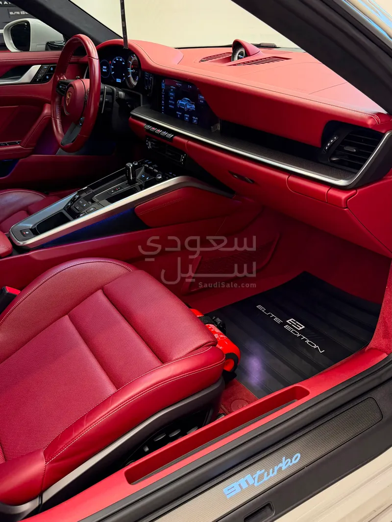 2021 بورش 911 توربو