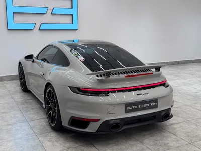 2021 بورش 911 توربو