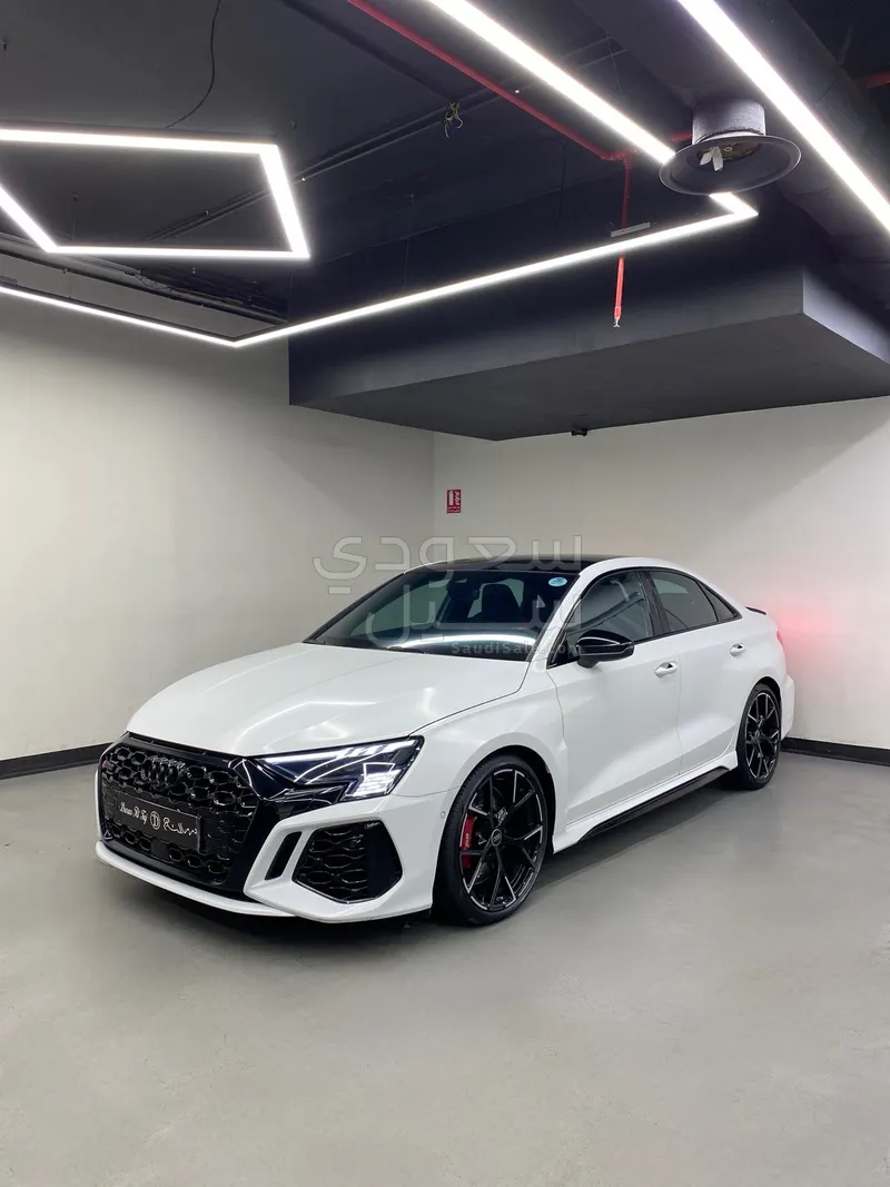 2024 اودي ار اس 3