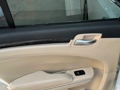 2014 كرايسلر 300 سي