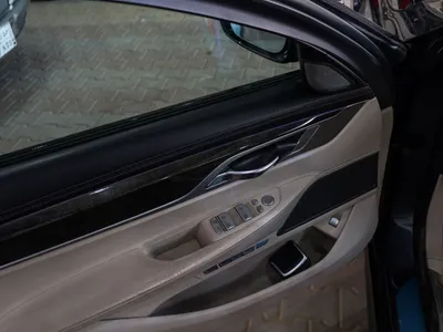 2016 بي ام دبليو الفئة السابعة 740 إل أي