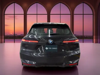 2023 بي ام دبليو الفئة اي 5