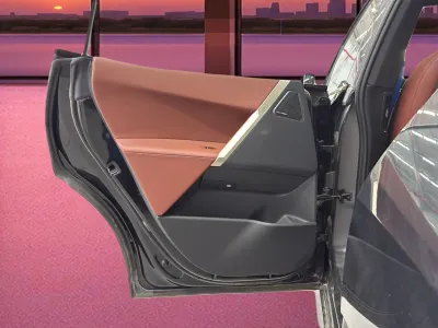 2023 بي ام دبليو الفئة اي 5