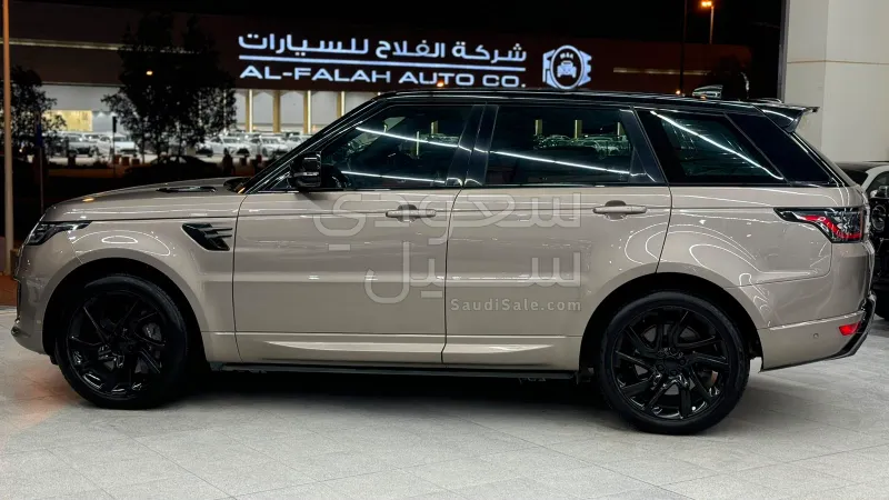 2022 لاند روفر رينج روفر سبورت اتش اس اي