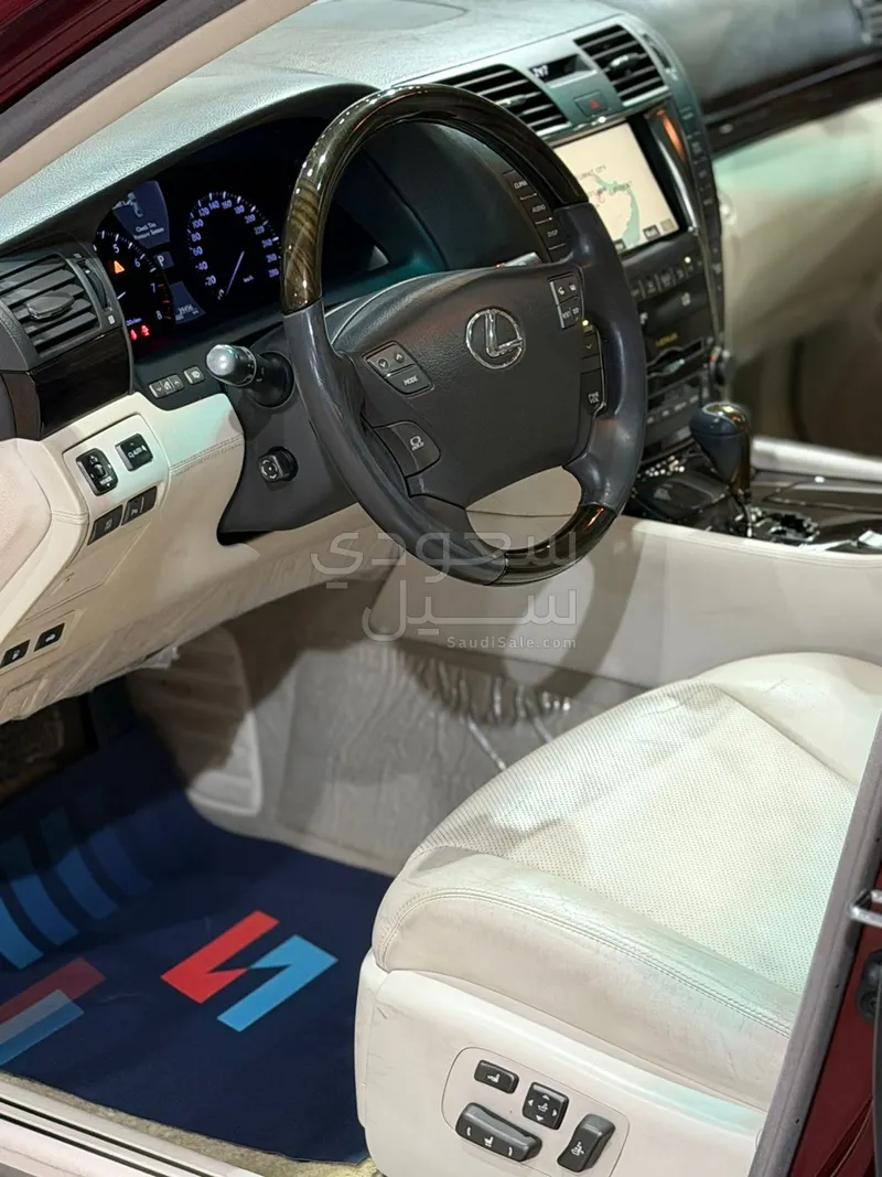 2008 لكزس إل إس 460 إل