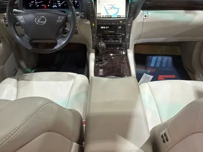 2008 لكزس إل إس 460 إل