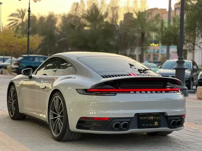 2024 بورش 911 كاريرا