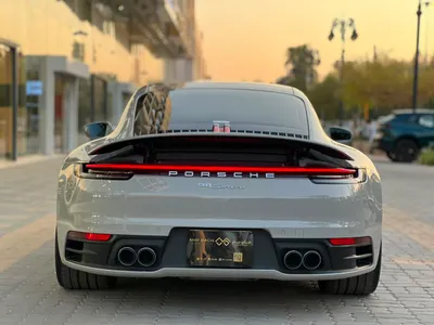 2024 بورش 911 كاريرا