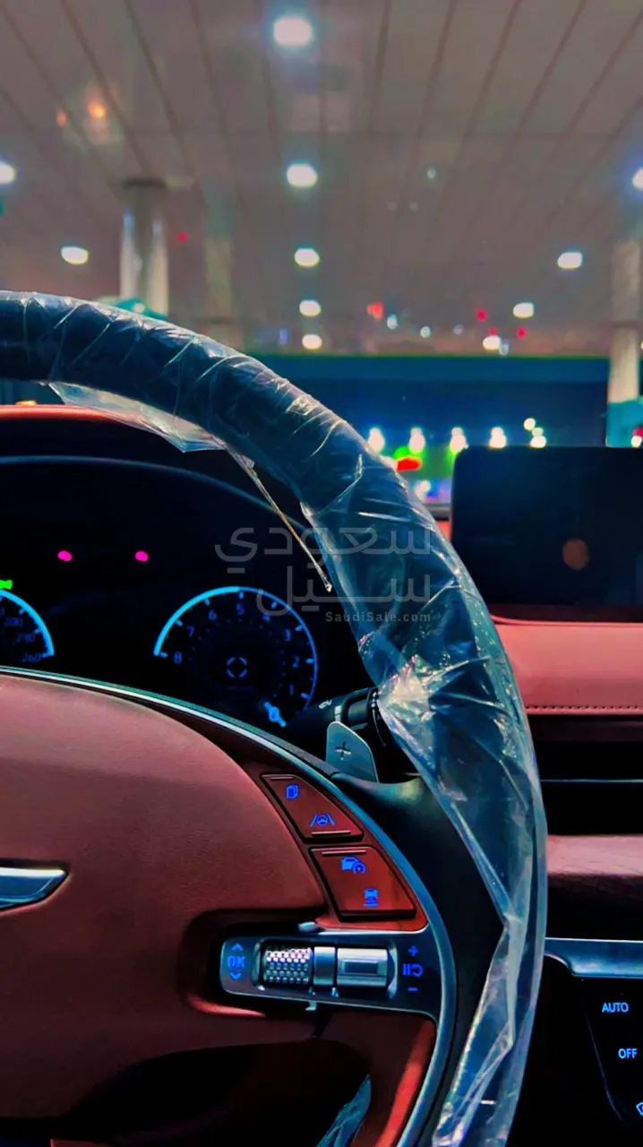 2024 جينيسيس جي 80 رويال
