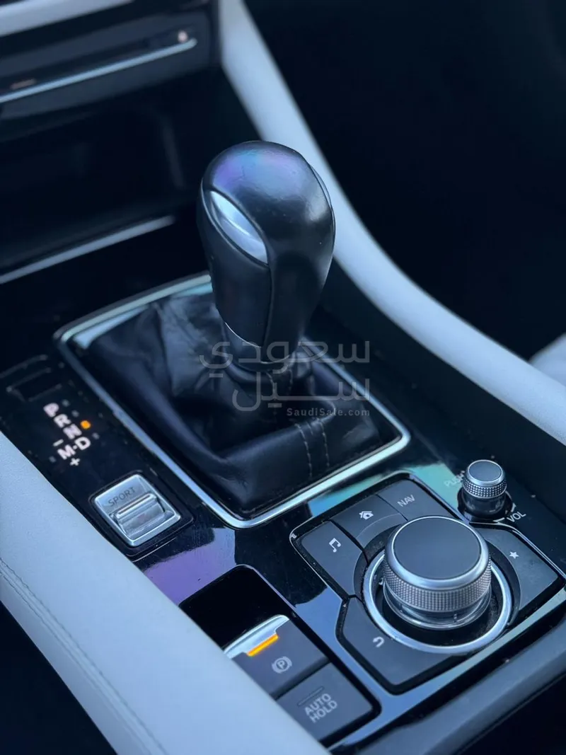 2023 مازدا مازدا 6