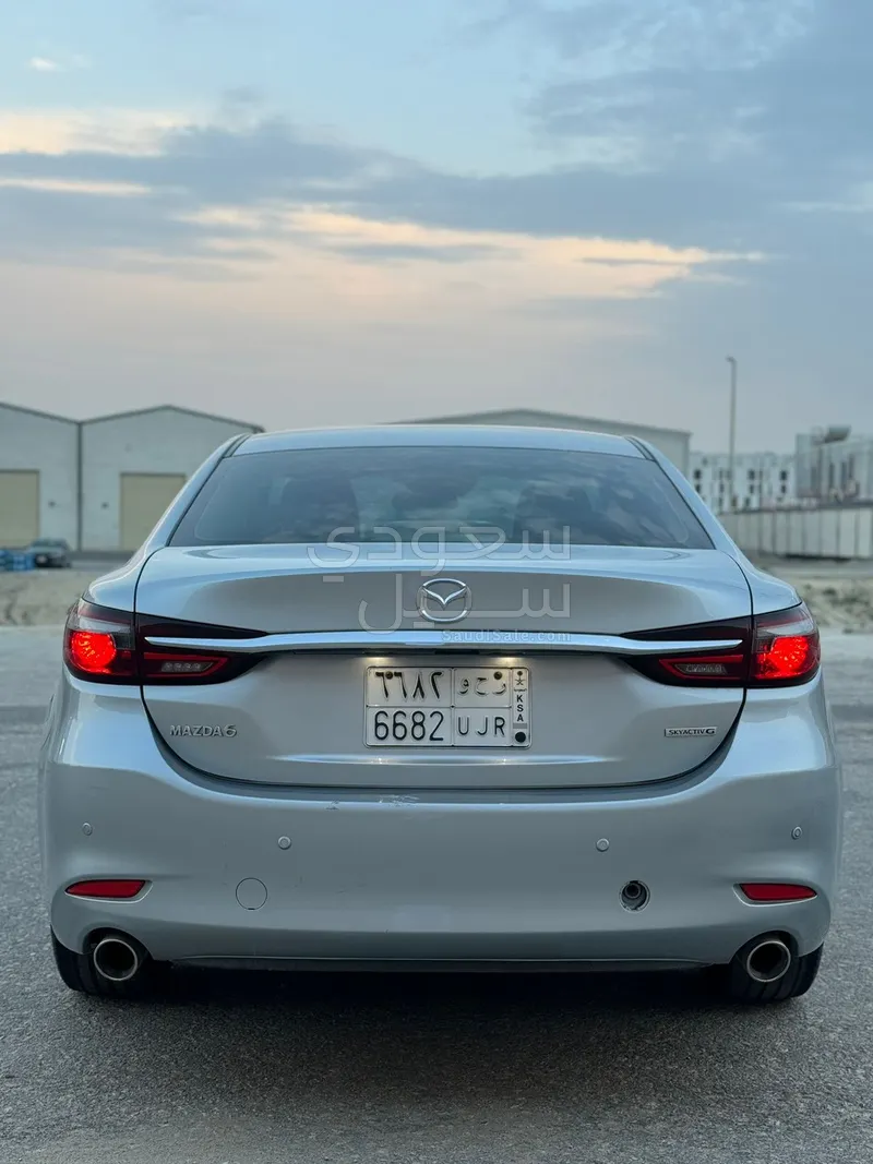 2023 مازدا مازدا 6