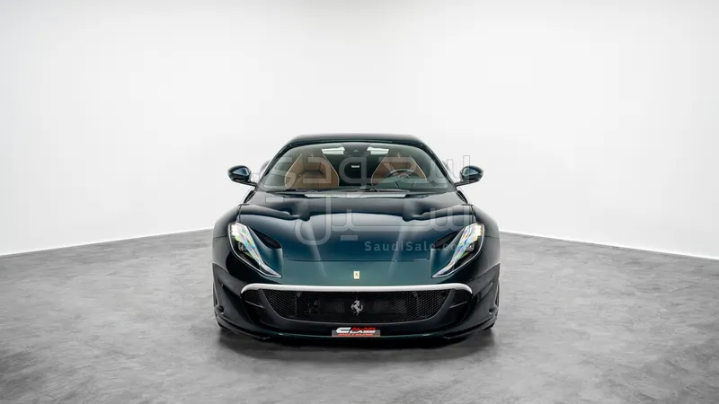 2024 فيراري 812 جي تي اس