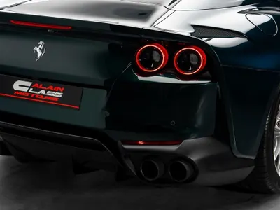 2024 فيراري 812 جي تي اس