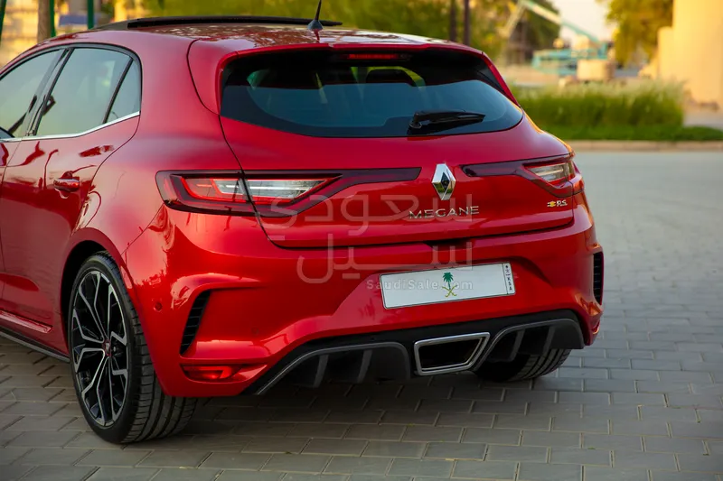 2019 رينو ميجان ار اس