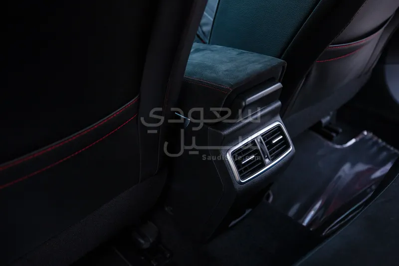 2019 رينو ميجان ار اس