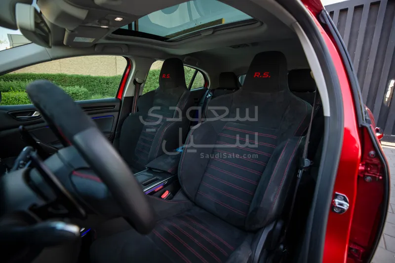 2019 رينو ميجان ار اس