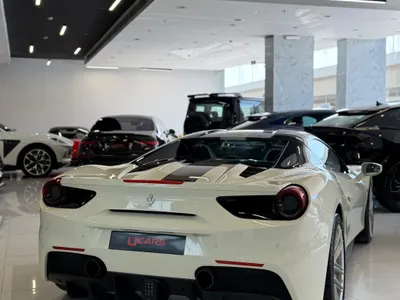 2016 فيراري 488