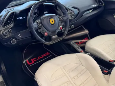2016 فيراري 488