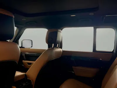 2025 لاند روفر ديفيندر 110 اكس داينمك