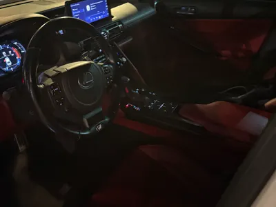 2022 لكزس آي إس 350 إف