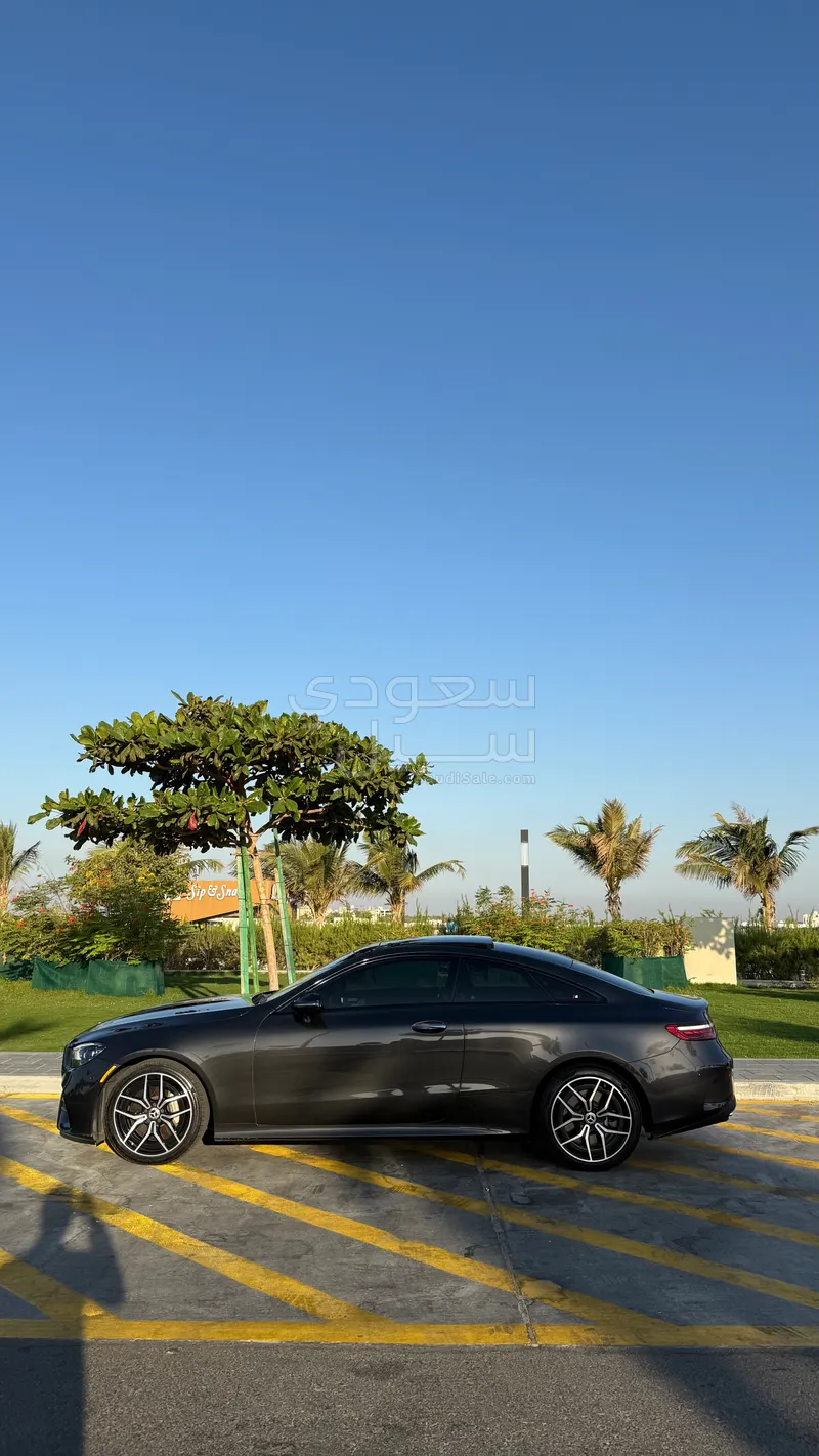 2021 مرسيدس - بنز إي 450 كوبيه