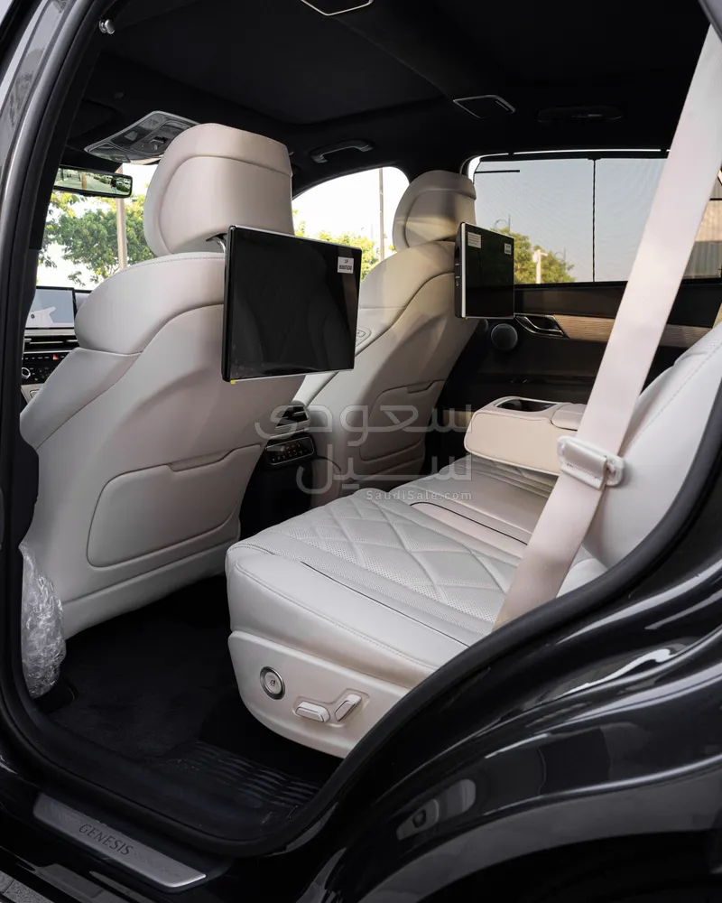 2025 Genesis GV 80