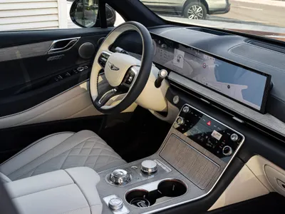 2025 Genesis GV 80