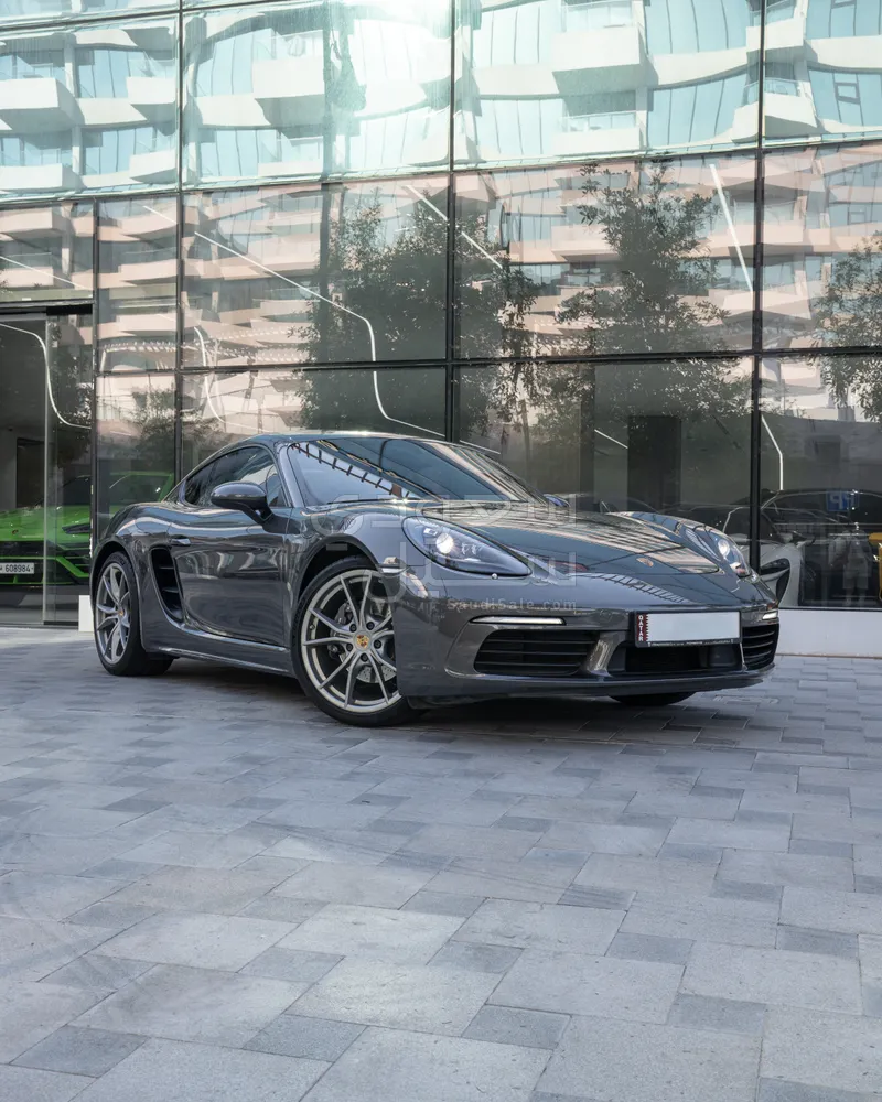2021 Porsche 718 Cayman
