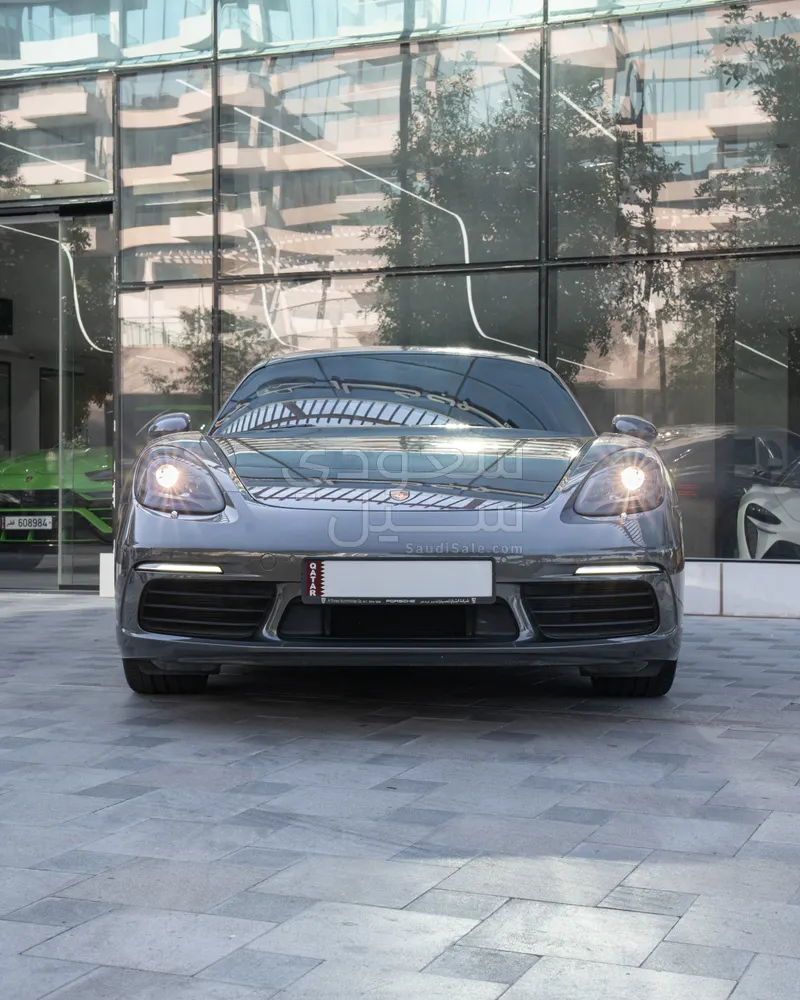 2021 Porsche 718 Cayman