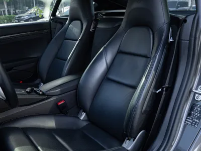 2021 Porsche 718 Cayman