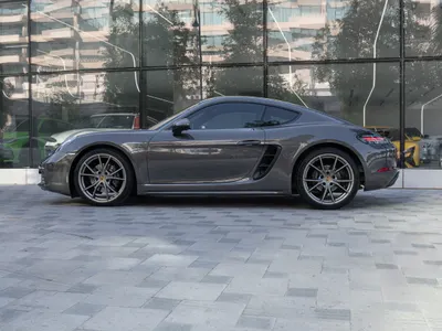 2021 Porsche 718 Cayman