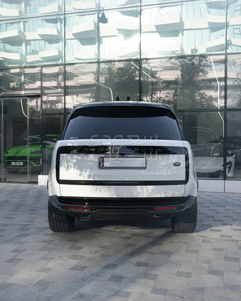 2023 Land Rover Range Rover Black Edition