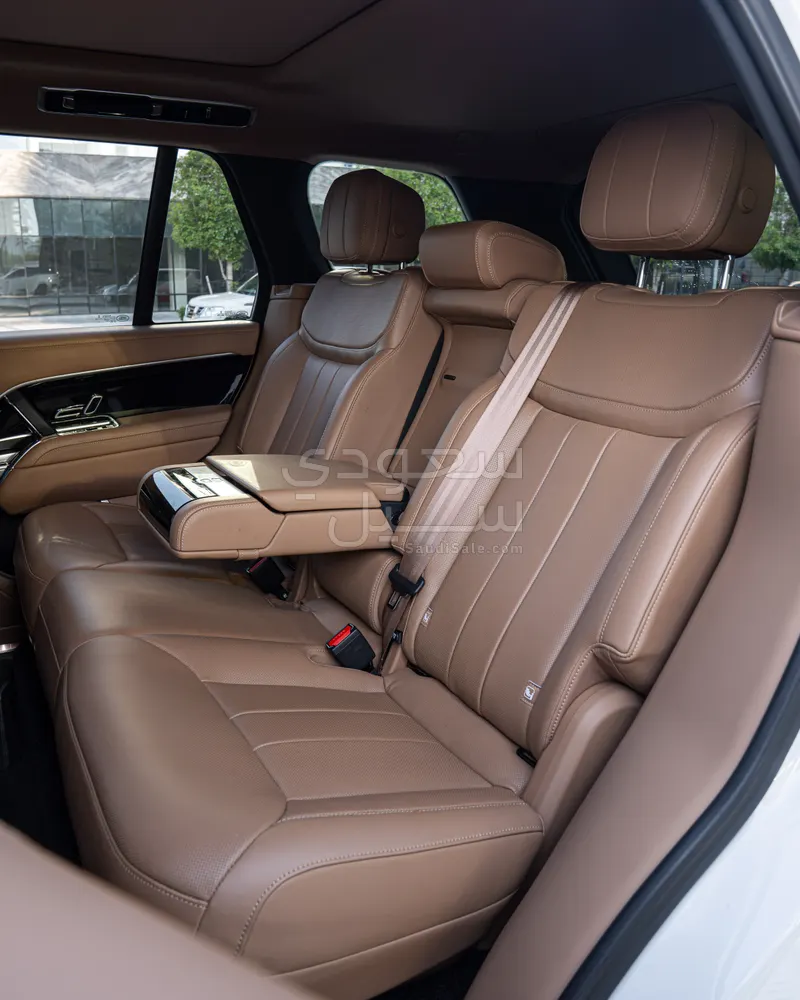 2023 Land Rover Range Rover Black Edition