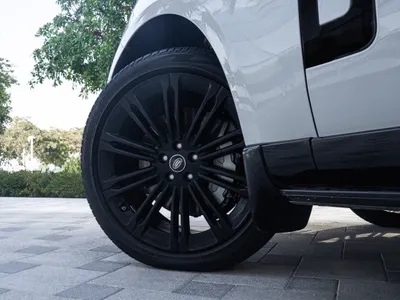 2023 Land Rover Range Rover Black Edition