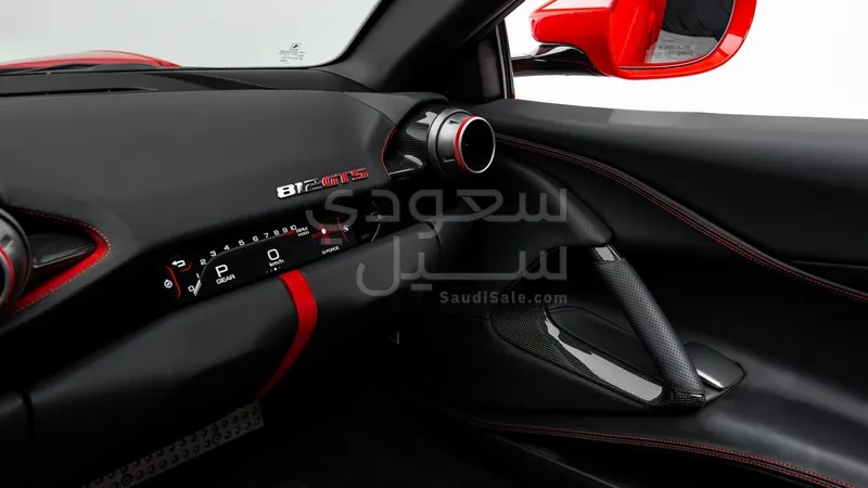 2021 فيراري 812 جي تي اس