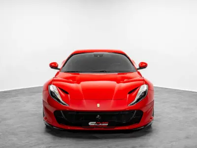 2021 فيراري 812 جي تي اس