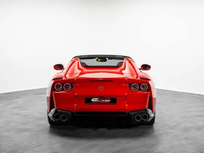 2021 فيراري 812 جي تي اس