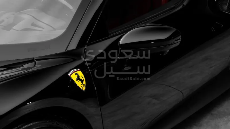 2023 فيراري جي تي بي 296