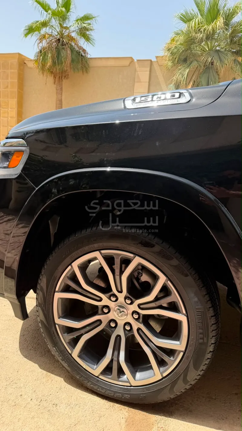 2025 دودج رام تنجستين
