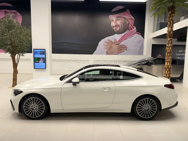 2025 مرسيدس - بنز سي إل إي 200