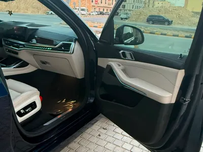 2024 بي ام دبليو الفئة اكس 7